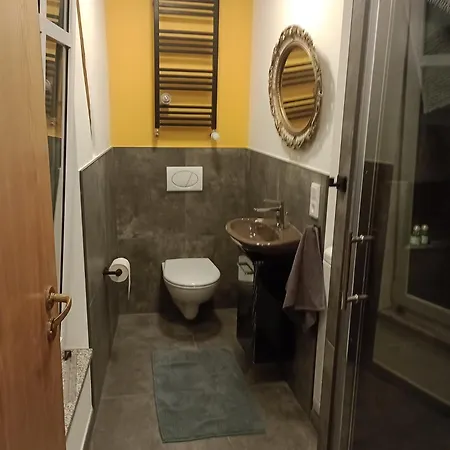 דירה Alte Brennerei Apartment & Studios