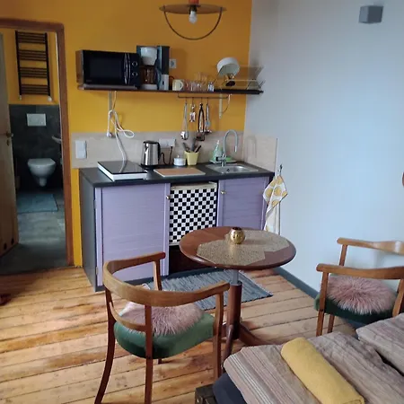 Alte Brennerei Apartment & Studios * טראבן-טרארבאך